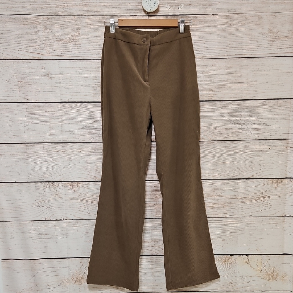 NWOT Sincerely Jules Brown Ribbed Flared Pullon Pants Small